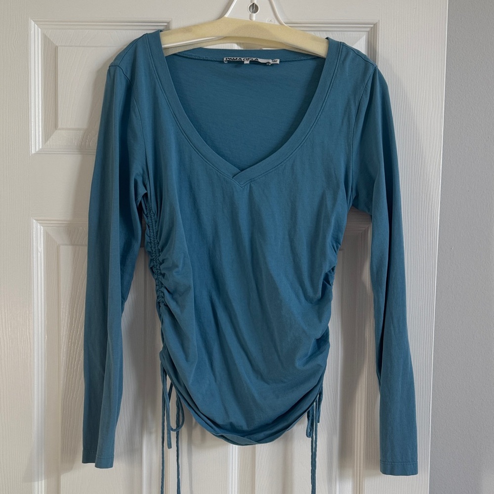 Pam & Gela Blue Long-Sleeve V-Neck Ruched Side Top